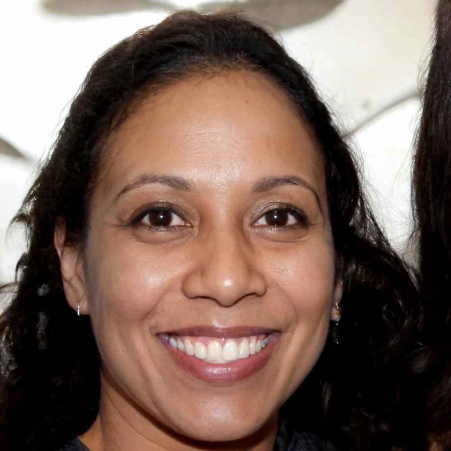 Ingeborg Zitzmann, Gründerin von sylvorniaqe